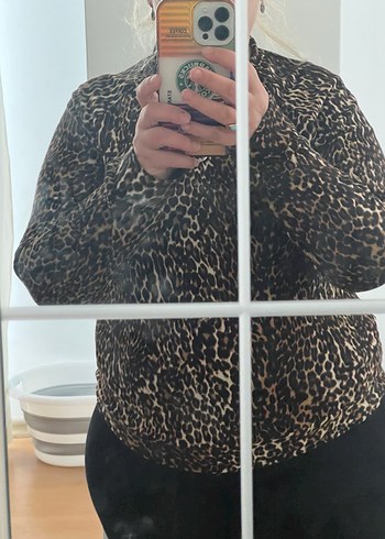 Kahverengi Leopar Desenli Kadın Bluz - Görsel 6