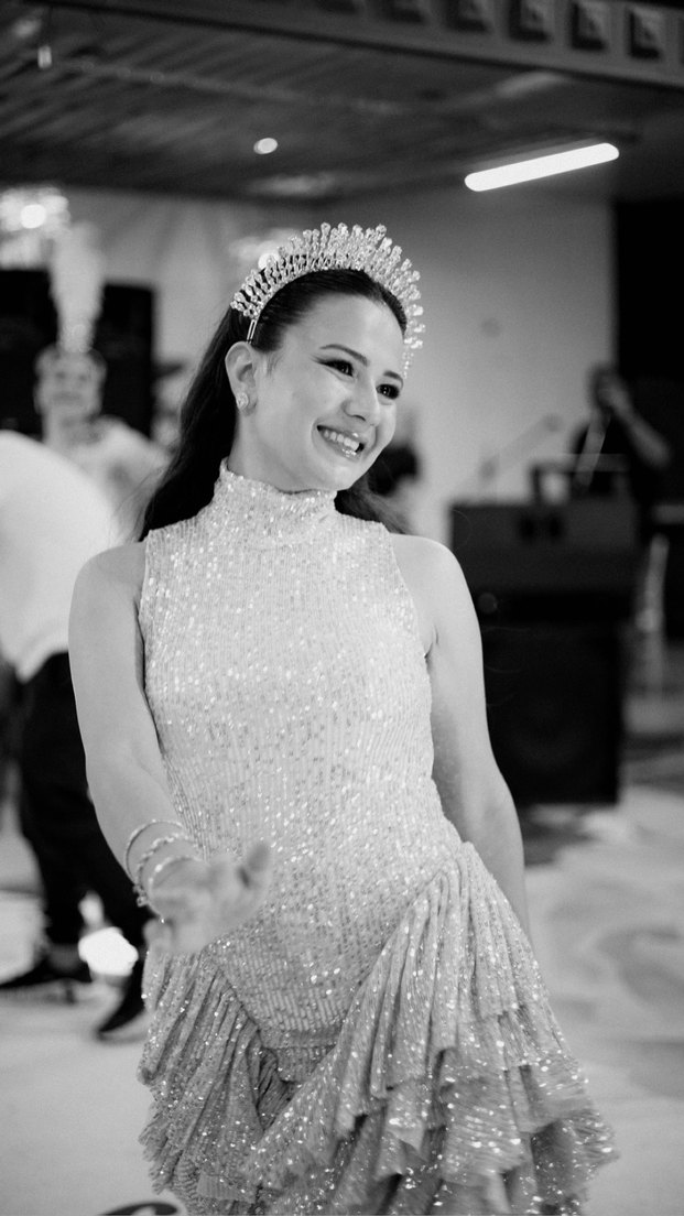 Krem İşlemeli Mini Abiye elbise After - Görsel 3