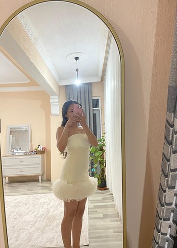 Straplez Mini Beyaz Parti Elbisesi - Görsel 3