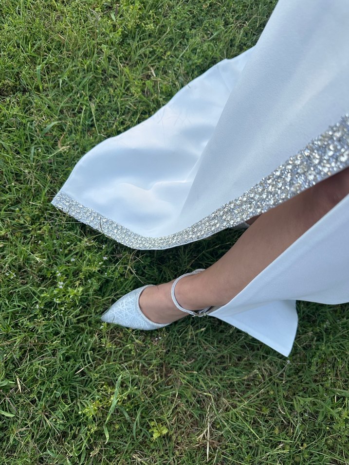 Straplez Beyaz Midi Abiye Elbise - Görsel 3