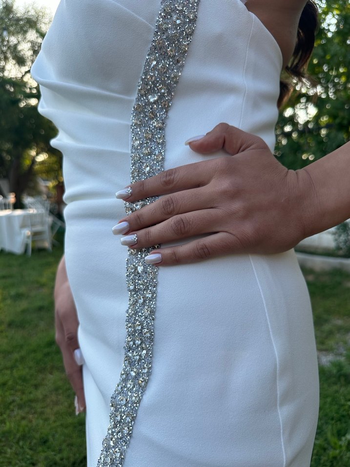 Straplez Beyaz Midi Abiye Elbise - Görsel 2