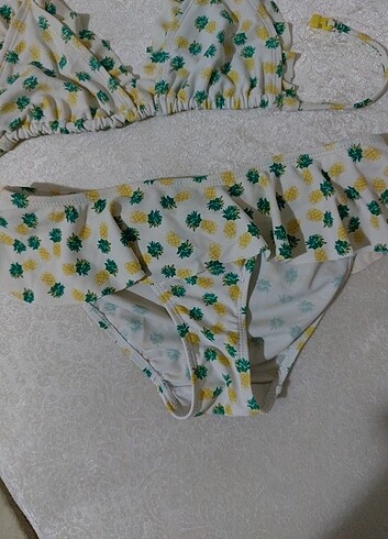 10 Yaş Beden Çocuk firfirli bikini