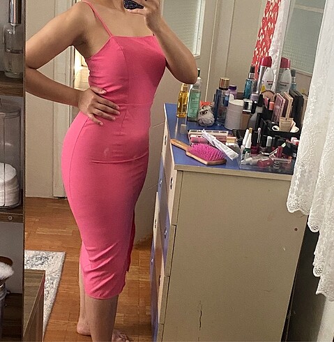 Zara Pembe askılı yırtmaçlı elbise