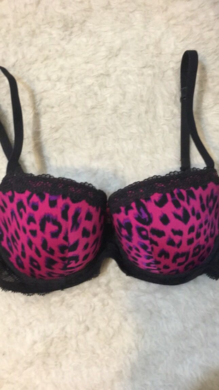 La senza sütyen