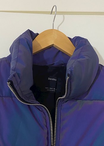 Bershka Reflektörlü Mor Şişme Mont - Görsel 4