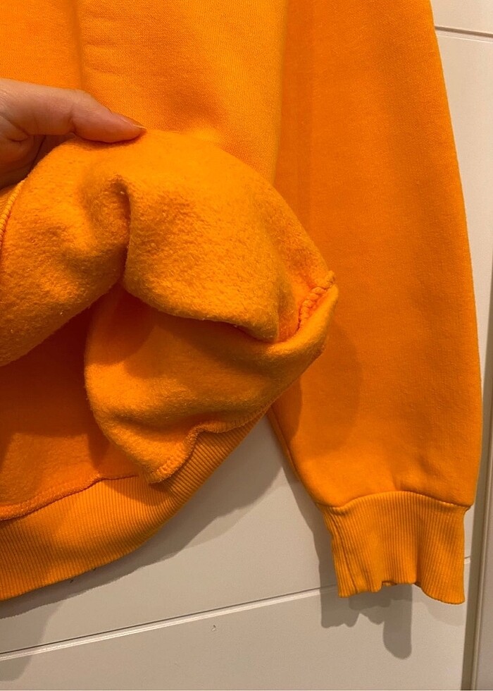 Turuncu sweat - Görsel 3