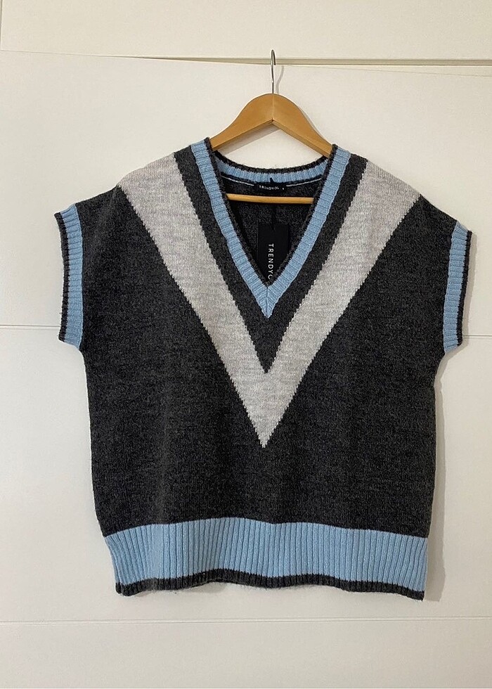 Antrasit v yaka süveter - Görsel 4