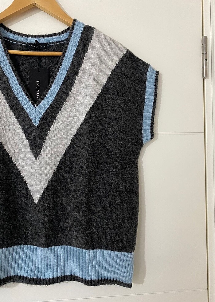 Antrasit v yaka süveter - Görsel 5