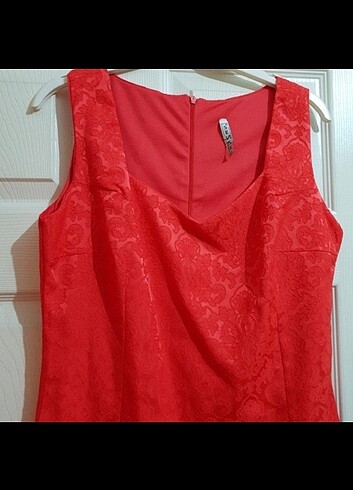 xl Beden kırmızı Renk Nar çiçeği elbise 