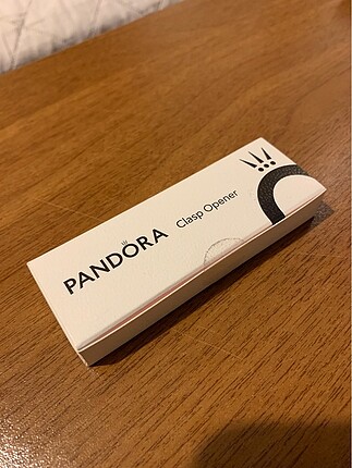 Pandora Clasp Opener