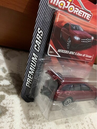 Beden Majorette Mercedes Benz E Class