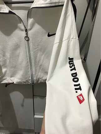 Nike crop üst