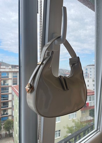 Beden Klasik Deri Tokalı Kadın Çanta