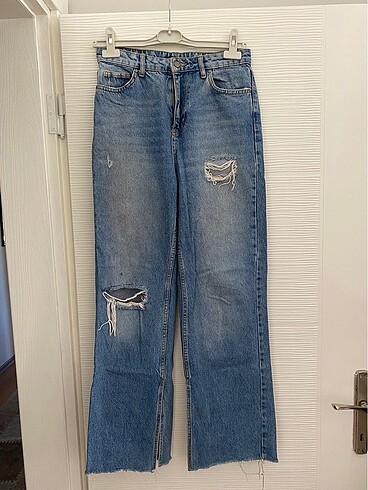 trendyolmilla yirtik jean