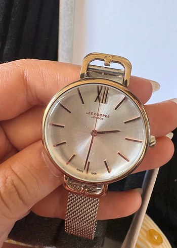 Altın gümüş  Renkli Kemer Detaylı Kadın Kol Saati - Görsel 6