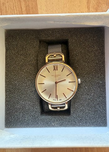 Altın gümüş  Renkli Kemer Detaylı Kadın Kol Saati - Görsel 3