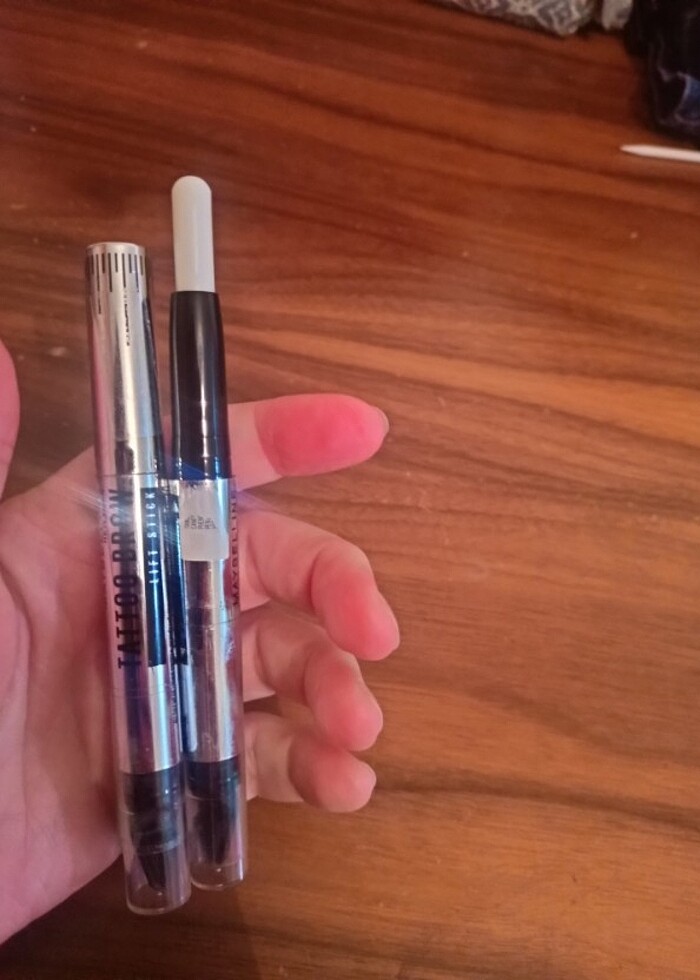 Maybelline tattoo brow şeffaf rengi  - Görsel 2