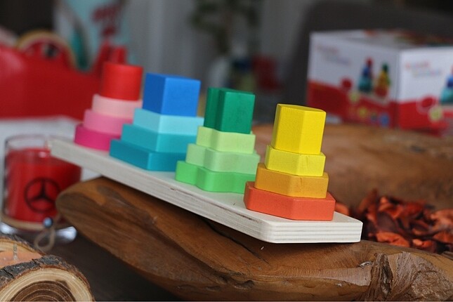 Geometrik Şekilli Bultak 4?lü