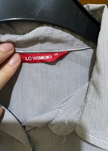 LC Waikiki Lc waikiki Gri Düğmeli Kadın Gömlek