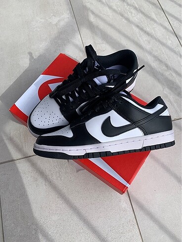 Nike Nike dunk low panda black white