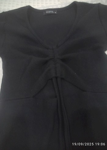 xs Beden Cut Out Detaylı Büzgülü Fitilli Örme Elbise