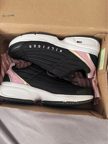 Tommy Hilfiger Orjinal tommy hilfiger sneakers