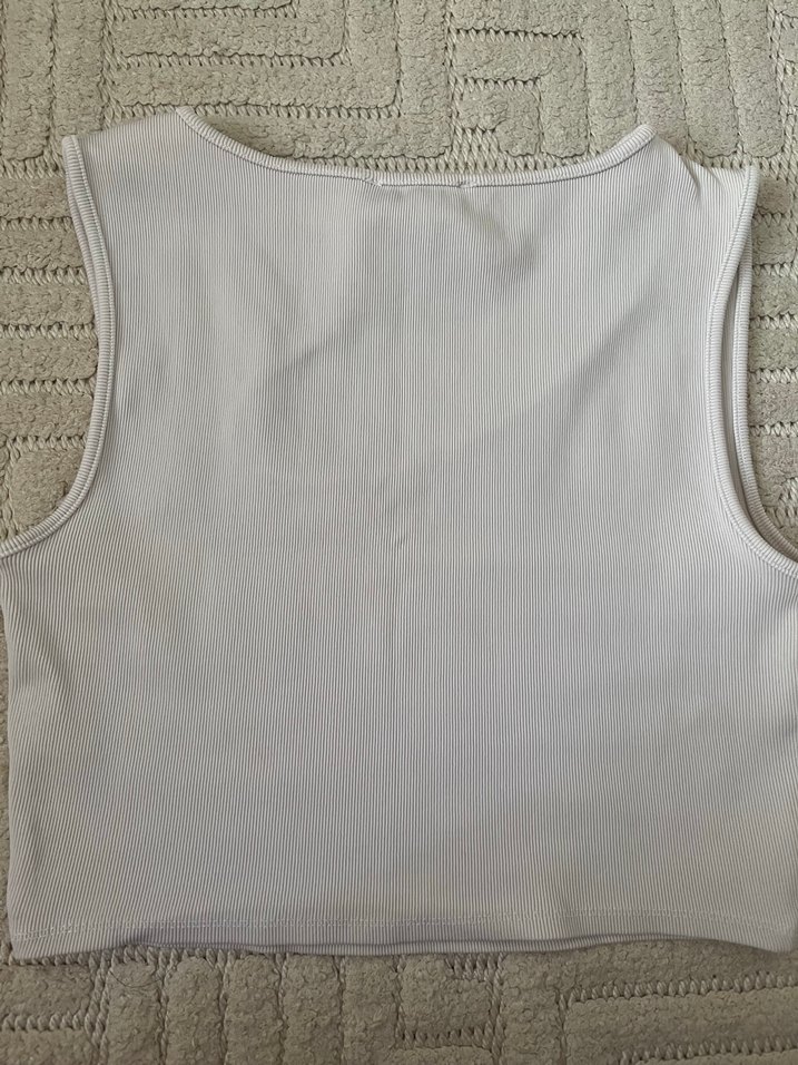 Asimetrik Kesim Beyaz Kadın Crop Top - Görsel 3