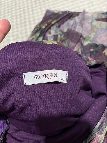 Mor çiçekli abiye elbise - Görsel 8