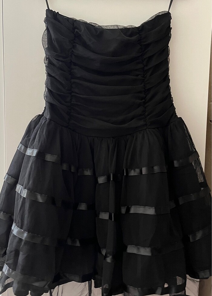 Siyah kısa abiye elbise - Görsel 3