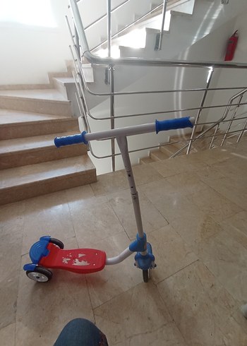 Renkli Mavi Çocuk Scooter - Görsel 2