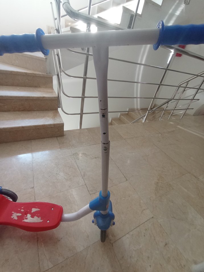 Renkli Mavi Çocuk Scooter - Görsel 4