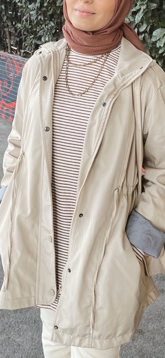 Düğmeli Bej Kadın Ceket, Yüksek Yaka, Uzun Kollu - Görsel 5