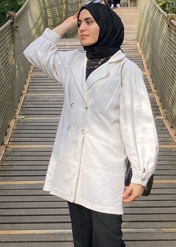 Bej Düğmeli Kadın Keten Trençkot - Görsel 3