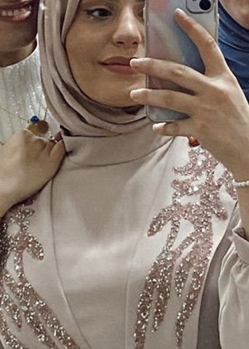 Nakışlı Bej Uzun Kollu Uzun Elbise - Görsel 3