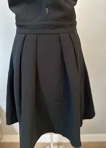 Mango - Kadın Siyah V Yakalı Pilili Midi Elbise - Görsel 3