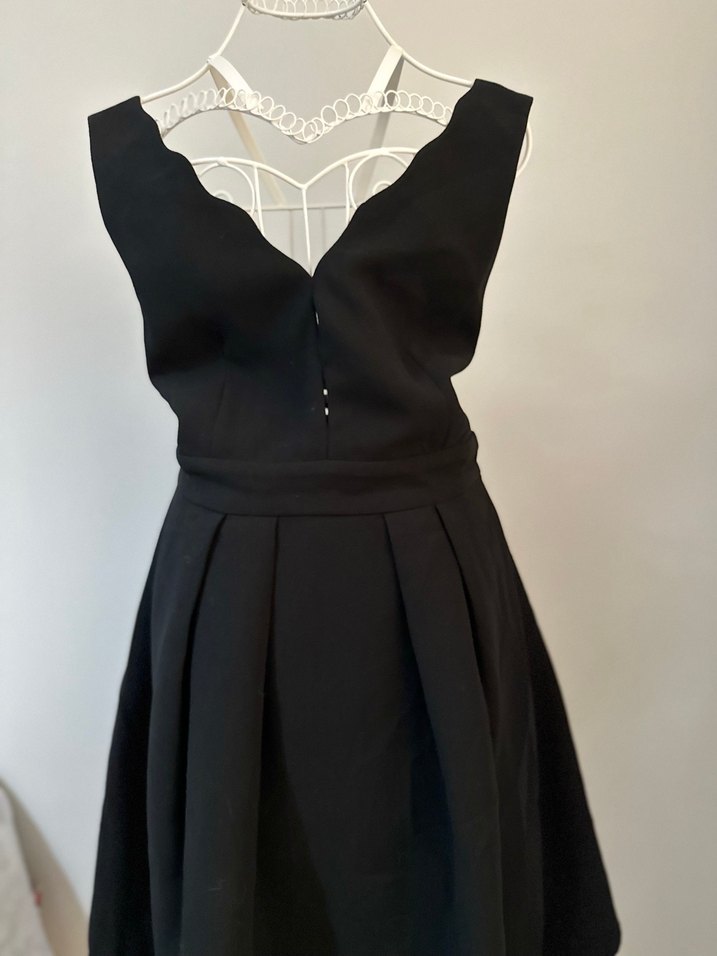 Mango - Kadın Siyah V Yakalı Pilili Midi Elbise - Görsel 2