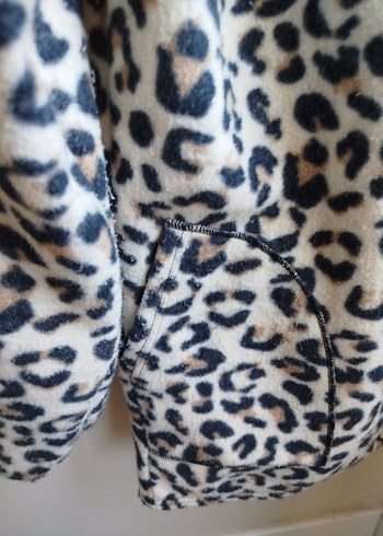 Leopar Desenli Gri Kapüşonlu Hamile Ceketi - Görsel 3