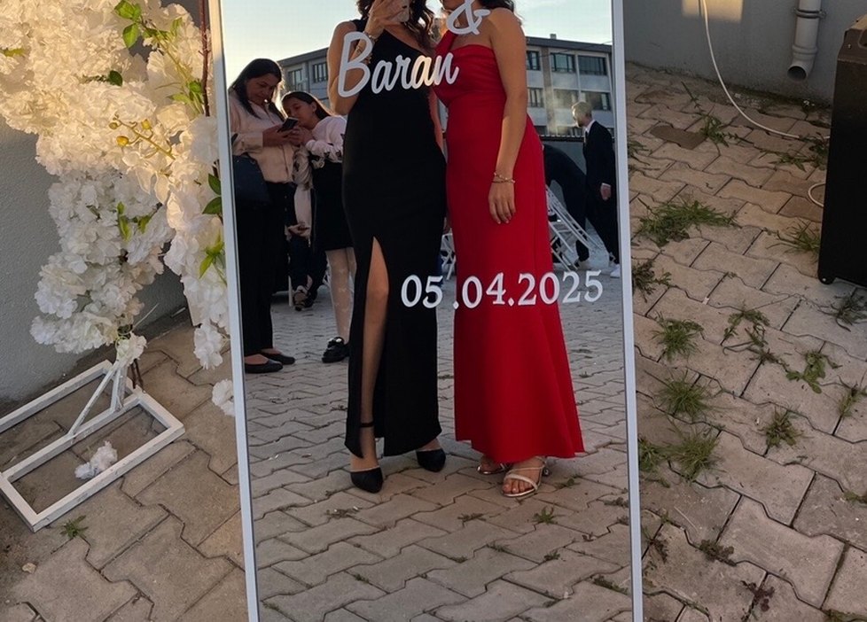 Kırmızı Tek Omuz Broş Detaylı Yırtmaçlı Uzun Abiye Elbise S Bede - Görsel 3