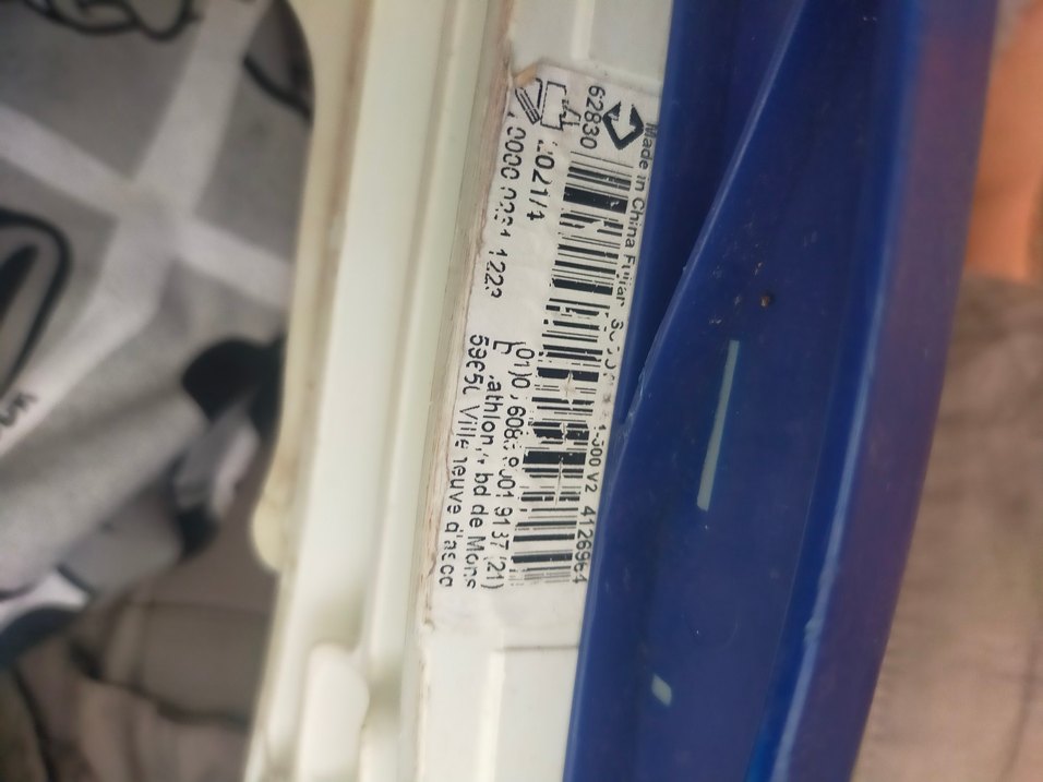 Çocuklar için renkli üç tekerlekli scooter - Görsel 5