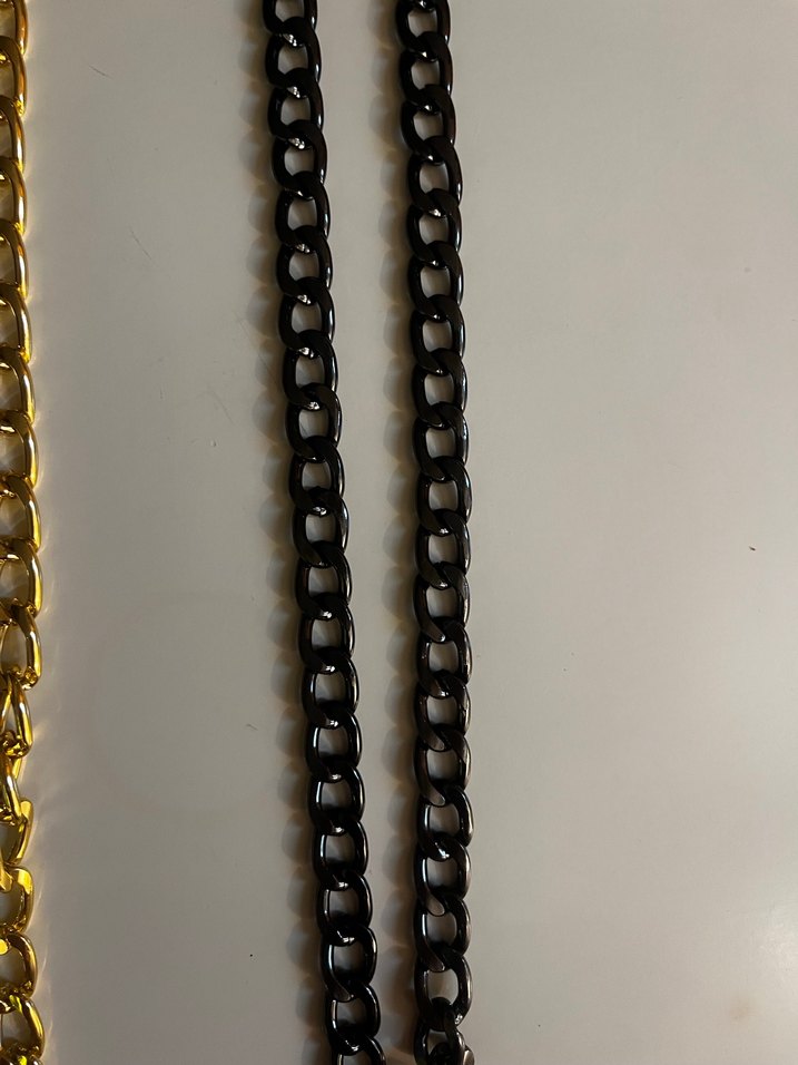 Yılan Desenli Altın ve Siyah Zincir Detaylı Kadın Vücut Zinciri - Görsel 3