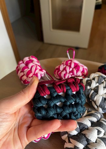 Pembe Elastik Kadın Anahtarlık AirPods kılıf - Görsel 6