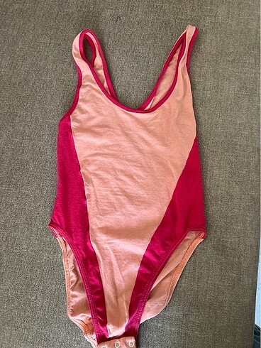 Pembe body 38 beden