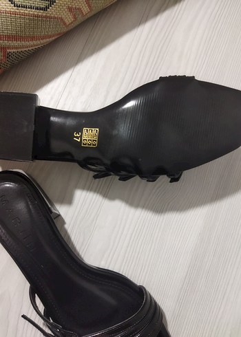 Siyah Tokalı Topuklu Kadın terlik - Görsel 4