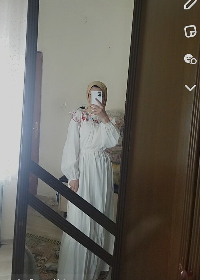 Yeni beyaz elbise - Görsel 4