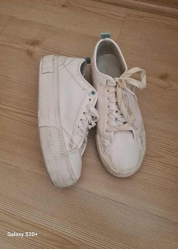 40 Beden Kadın Beyaz Dolgu Topuklu Sneaker Velcro