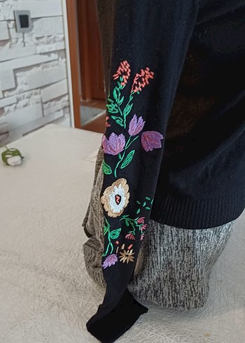 m Beden Nakışlı Siyah Bohem Boğazlı Kazak