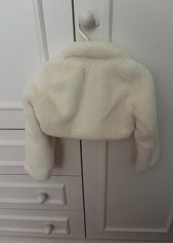 Kız Çocuk Beyaz Kürk Detaylı Bolero - Görsel 2