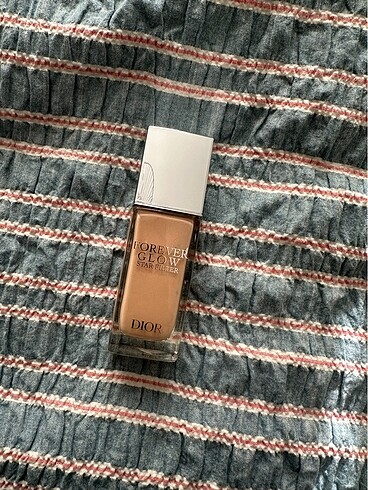 Dior forever glow star filter fondöten
