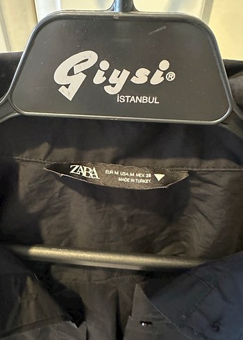 Zara Siyah Kısa Düğmeli Gömlek