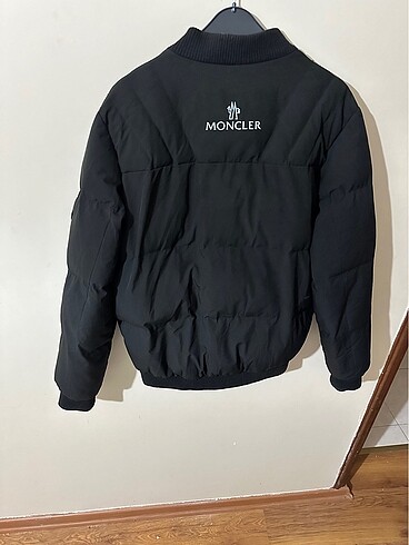 A kalite moncler şişme mont